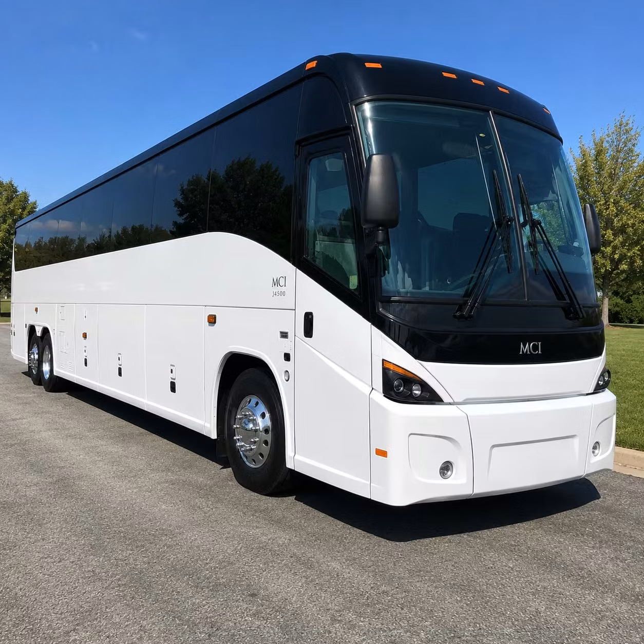 shuttle bus service between jersey city offices and journal square transportation center